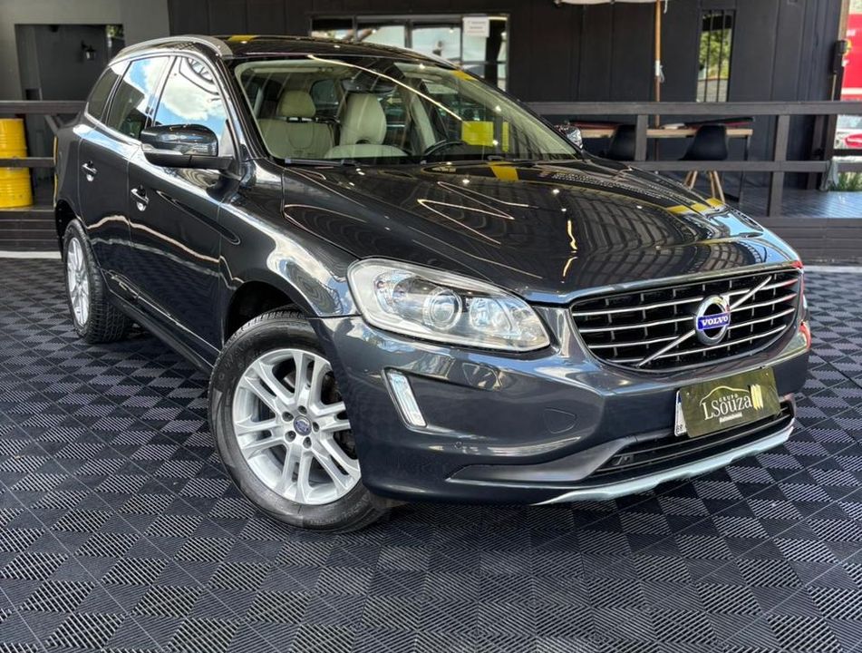 Volvo XC 60 2.0 T5  5p