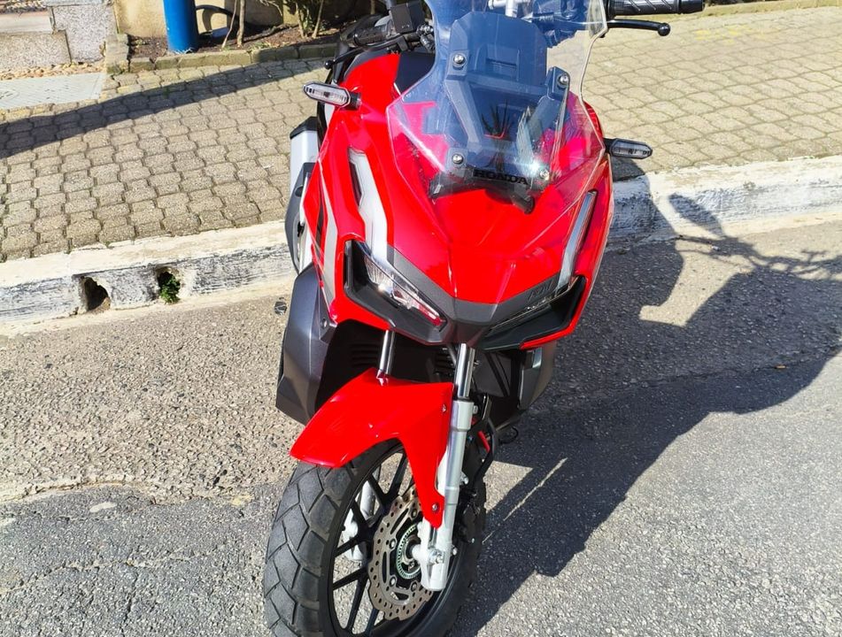 HONDA ADV 150