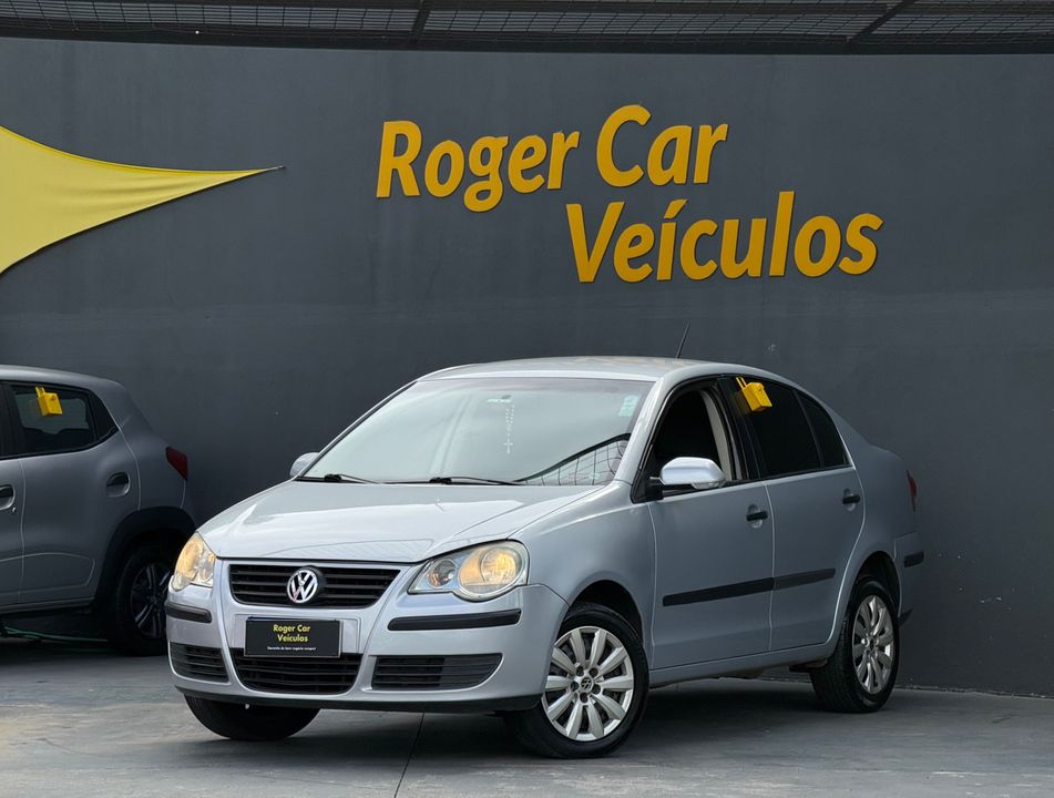 VolksWagen Polo Sedan 1.6 Mi Total Flex 8V 4p