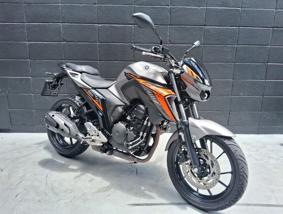 YAMAHA FZ25 250 FAZER CONNECTED