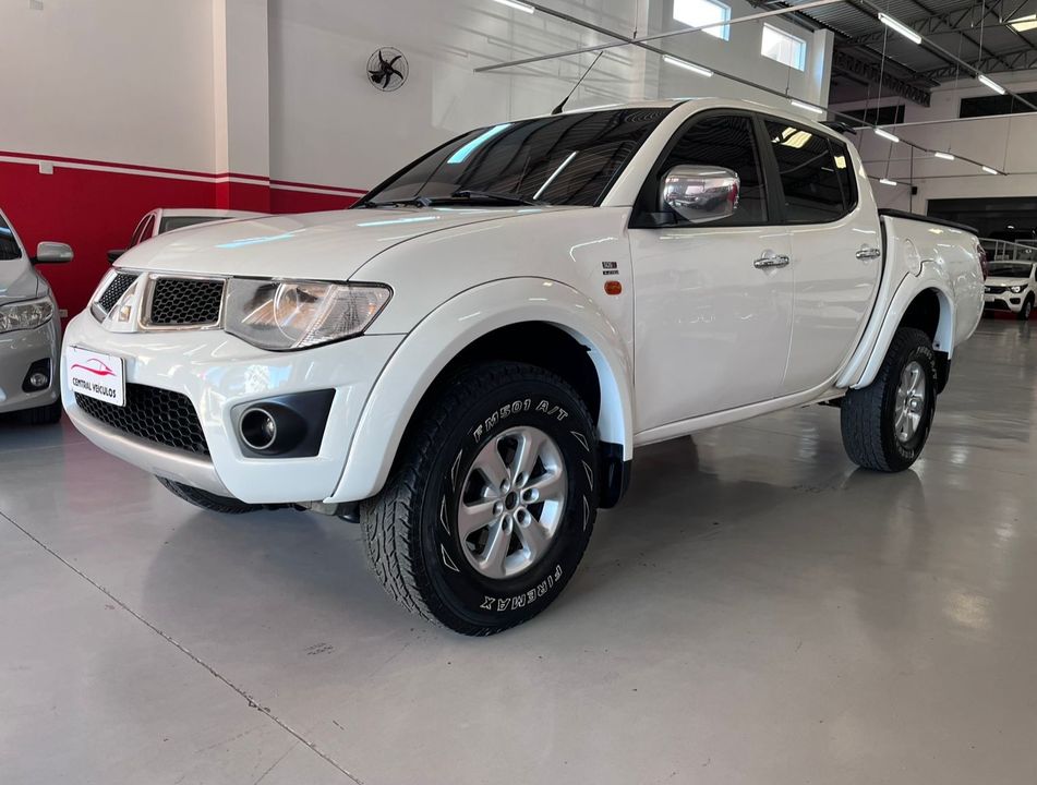 Mitsubishi L200 Triton HPE 3.2 CD TB Int.Diesel Aut