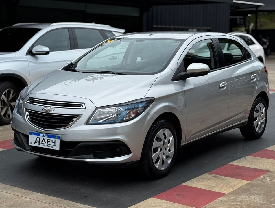 Chevrolet ONIX HATCH LT 1.4 8V FlexPower 5p Mec.