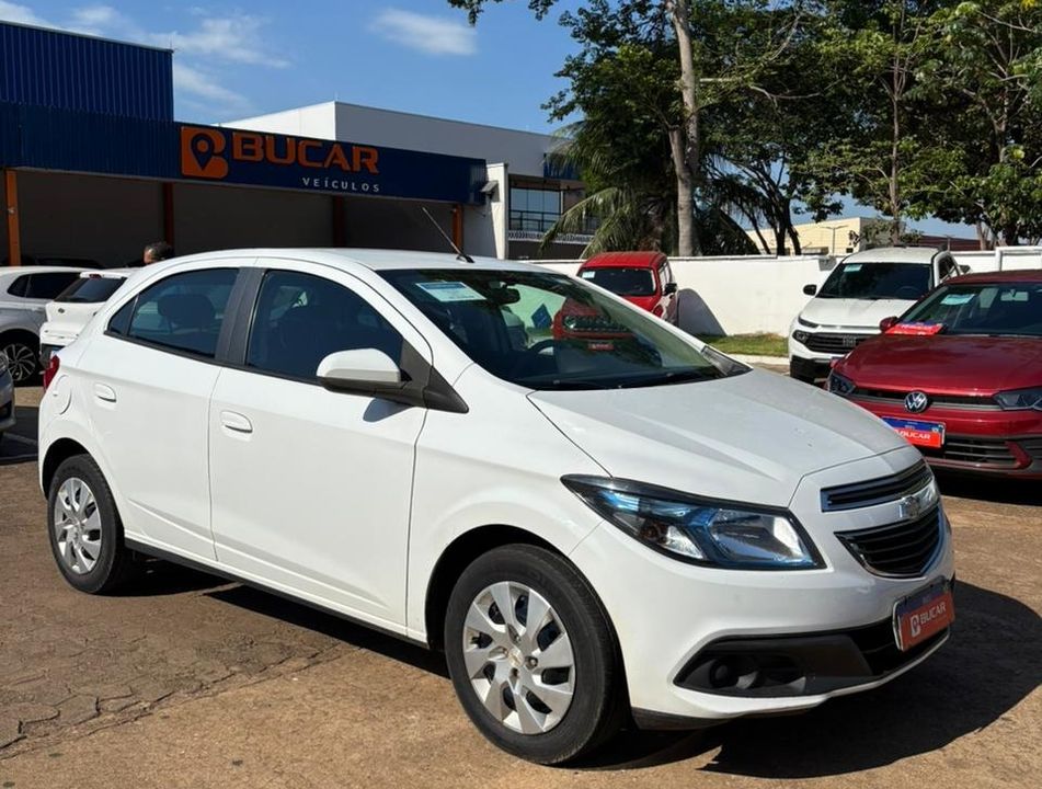 Chevrolet ONIX HATCH LT 1.4 8V FlexPower 5p Mec.