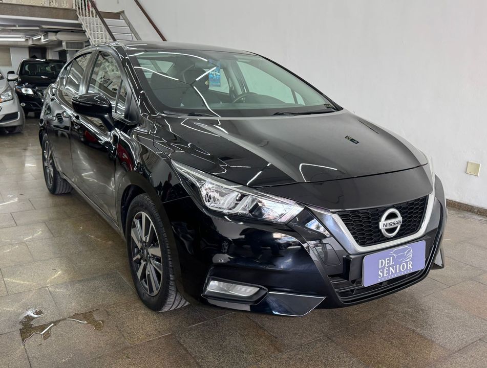 Nissan VERSA Advance 1.6 16V Flex Aut.