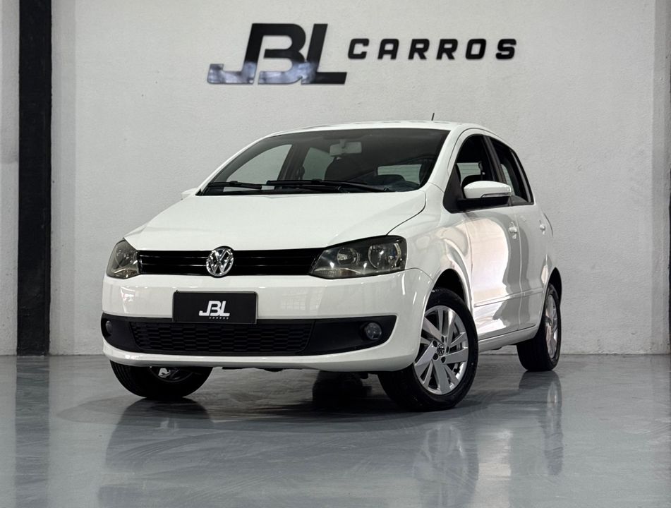 Volkswagen 1.6 MI TOTAL FLEX  4P