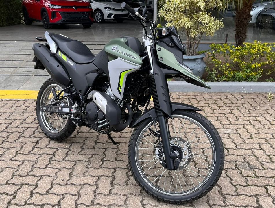 YAMAHA XTZ 250 LANDER CONNECTED