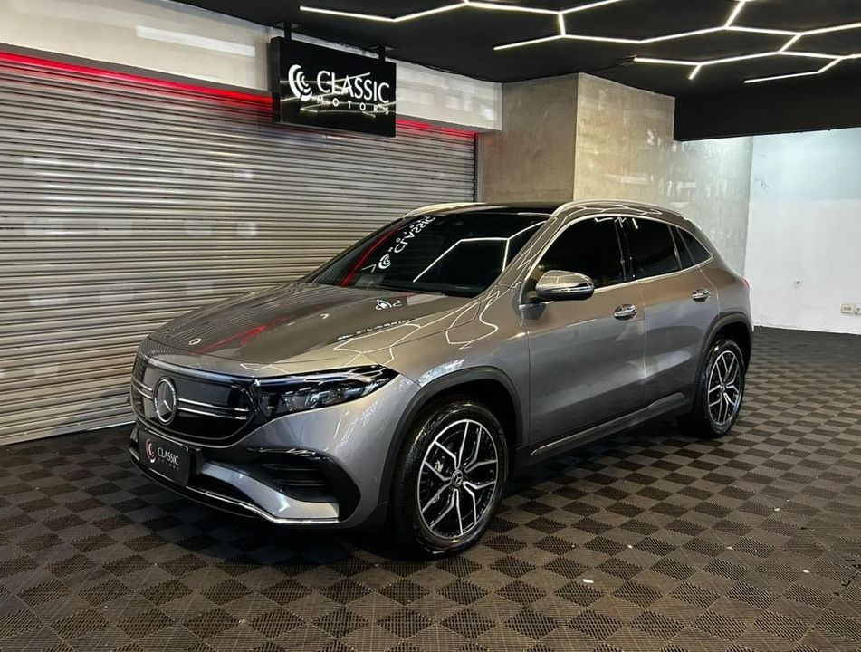Mercedes EQA 250 (Elétrico)