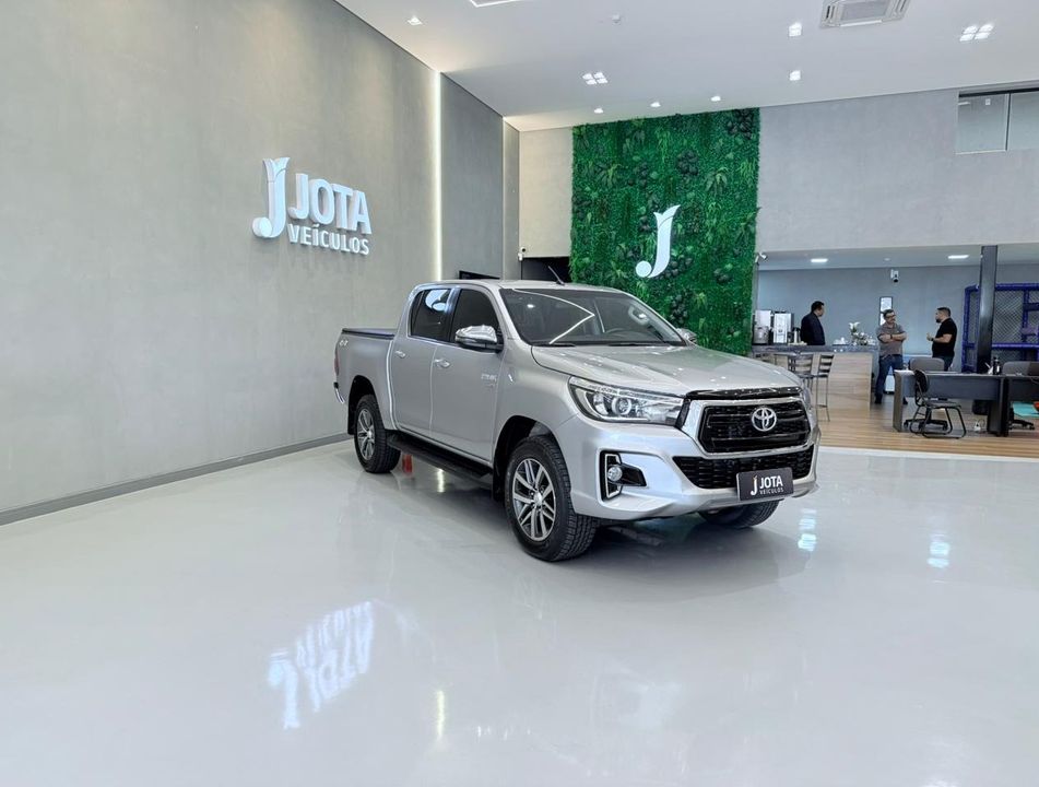 Toyota Hilux CD SRV 4x4 2.7 Flex 16V Aut.