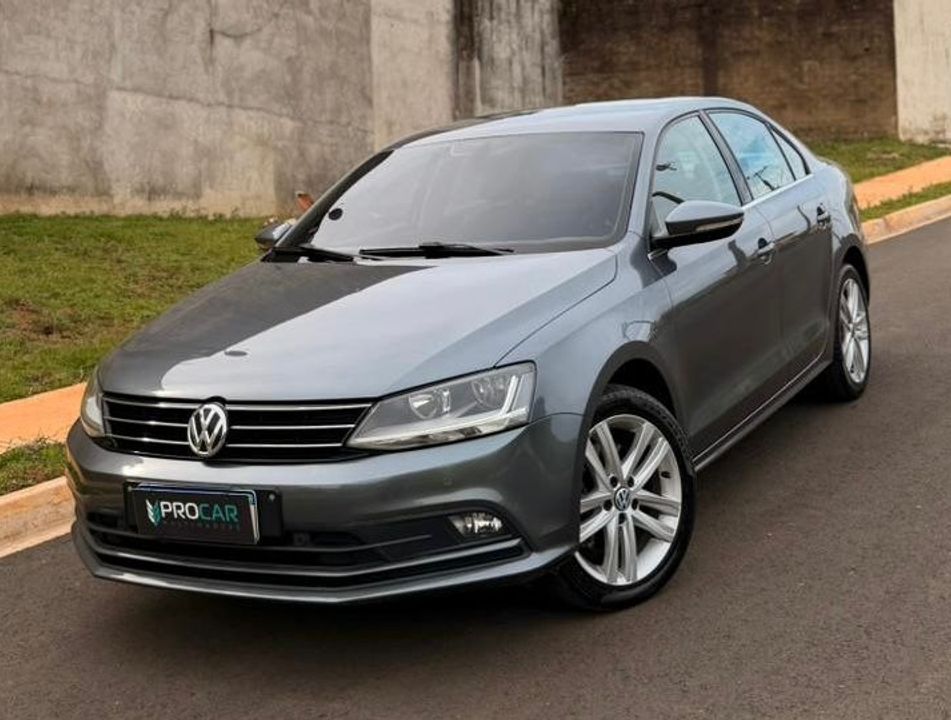 VolksWagen JETTA Highline 2.0 TSI 16V 4p Tiptronic