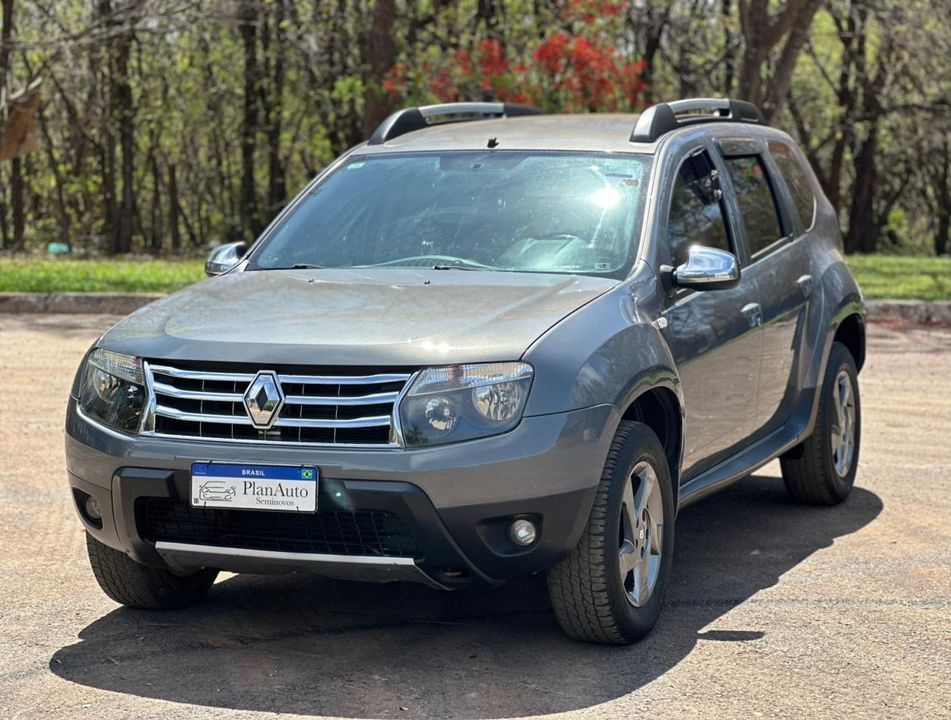 Renault DUSTER Dynamique 4x4 2.0 Hi-Flex 16V Mec