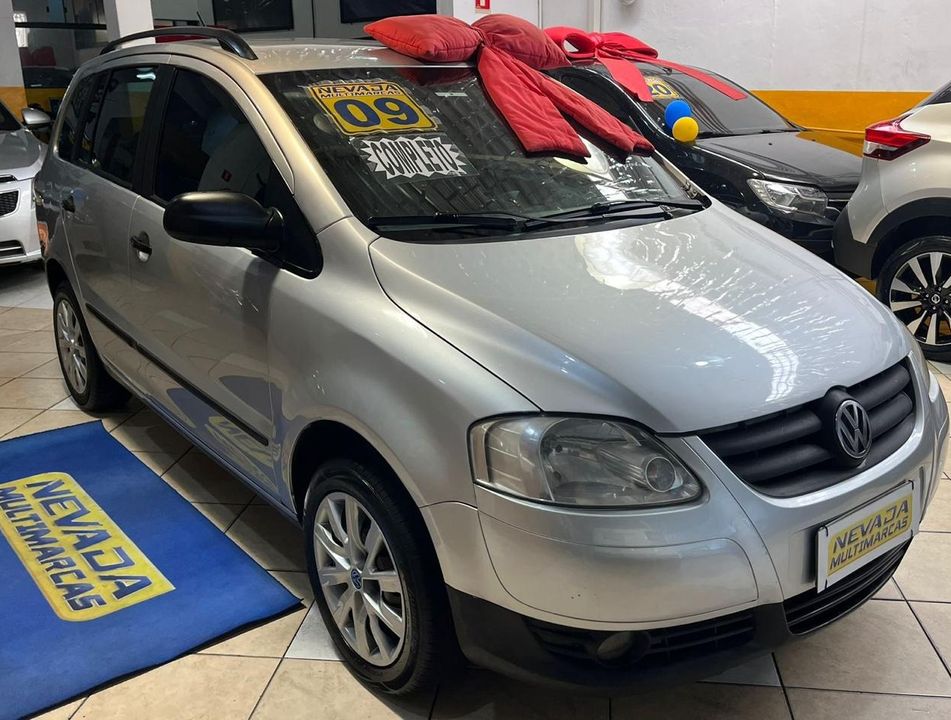 VolksWagen SPACEFOX 1.6/ 1.6 Trend Total Flex 8V 5p