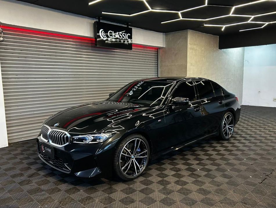 BMW BMW 320 i M SPORT FLEX