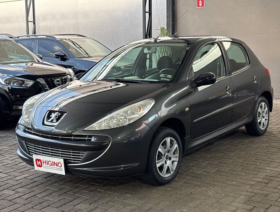 Peugeot 207 XR 1.4 Flex 8V 5p