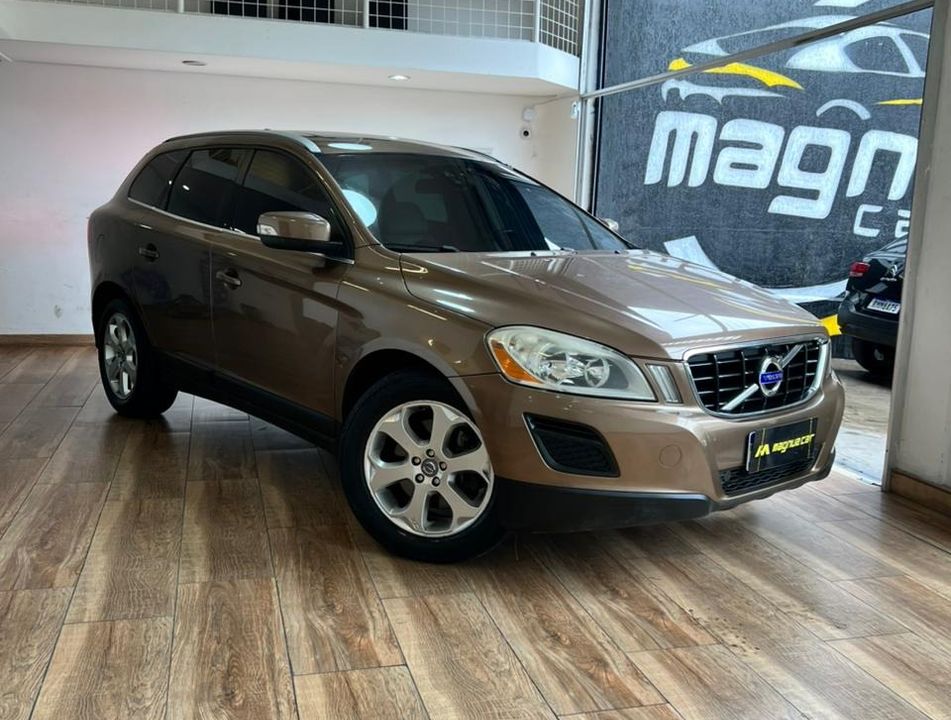 Volvo XC 60 2.0 T5  5p