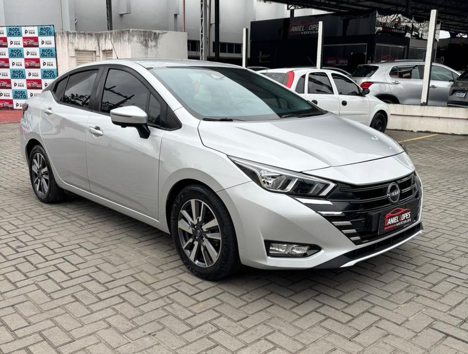 Nissan VERSA Advance 1.6 16V Flex Aut.