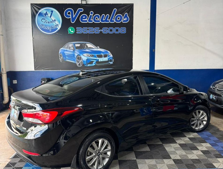 Hyundai Elantra GLS 2.0 16V Flex Aut.