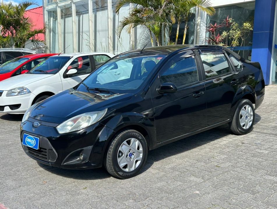 Ford Fiesta Sedan SE 1.6 8V Flex 4p