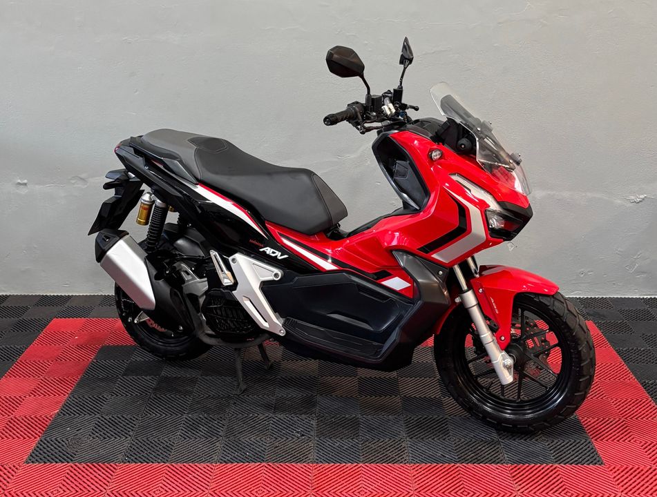 HONDA ADV 150