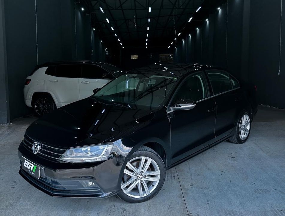 VolksWagen JETTA Highline 2.0 TSI 16V 4p Tiptronic