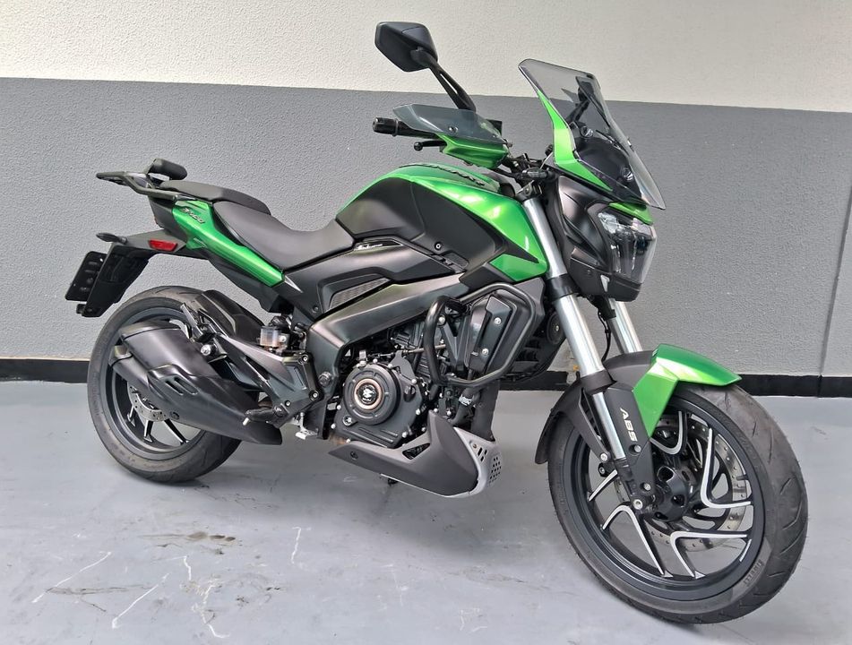 BAJAJ DOMINAR 400 