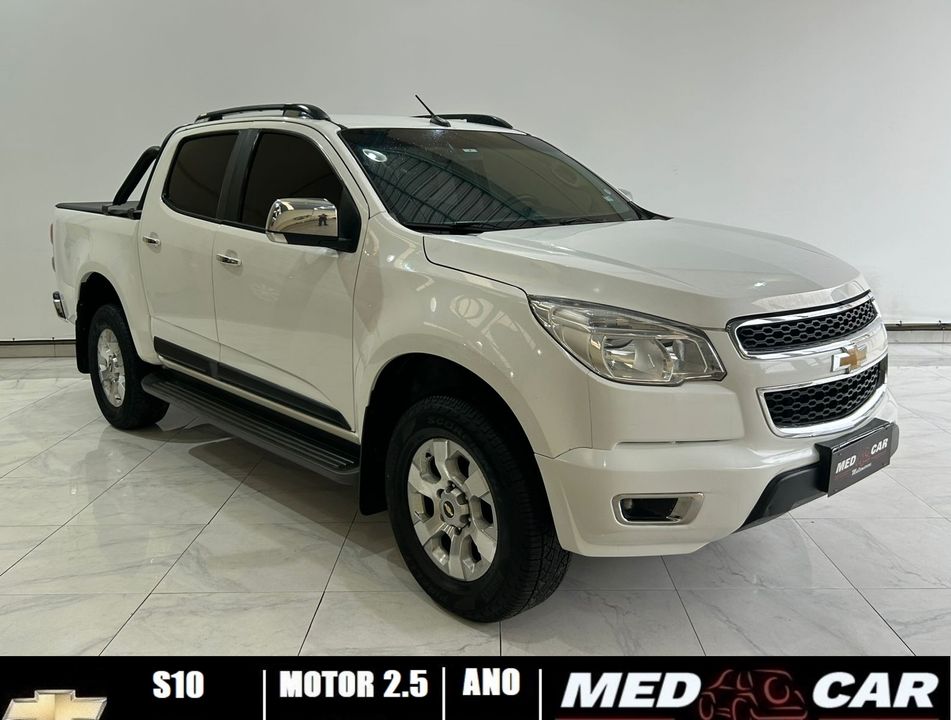 Chevrolet S10 Pick-Up LTZ 2.5 Flex 4x2 CD