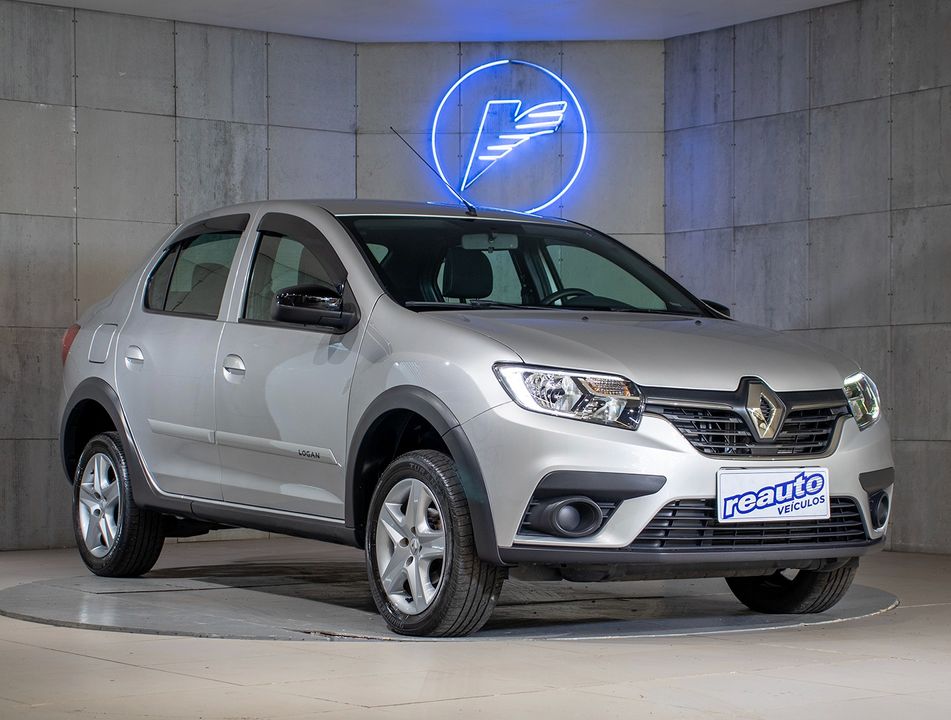 Renault LOGAN Iconic Flex 1.6 16V 4p Aut.