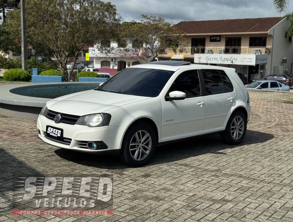 VolksWagen Golf Sportline 1.6 Mi Total Flex 8V 4p