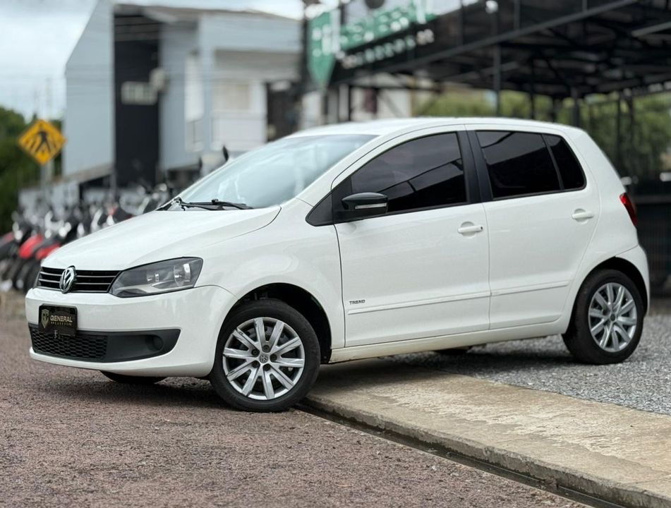 VolksWagen Fox 1.0 Mi Total Flex 8V 3p