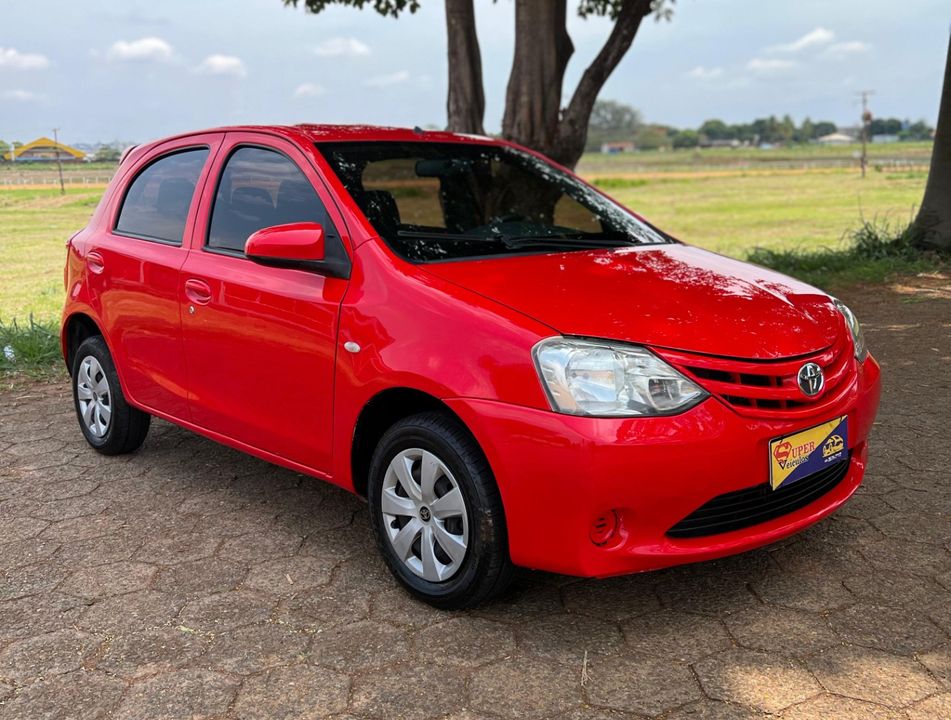 Toyota ETIOS X 1.3 Flex 16V 5p Mec.