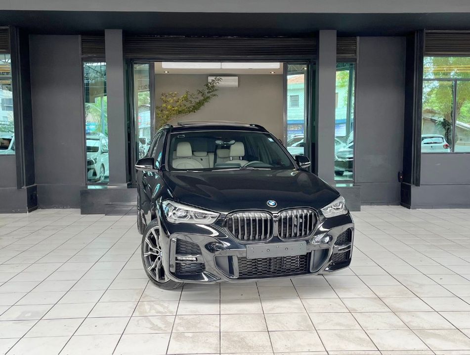 BMW X1 SDRIVE 20i M Sport 2.0 TB Flex Aut.