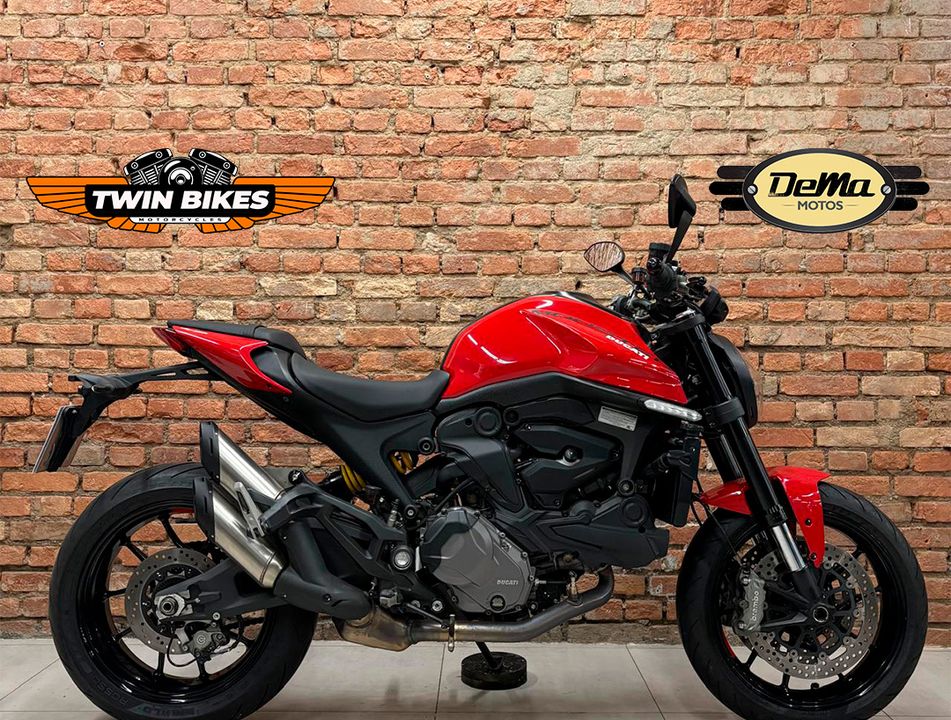 Ducati MONSTER 937cc