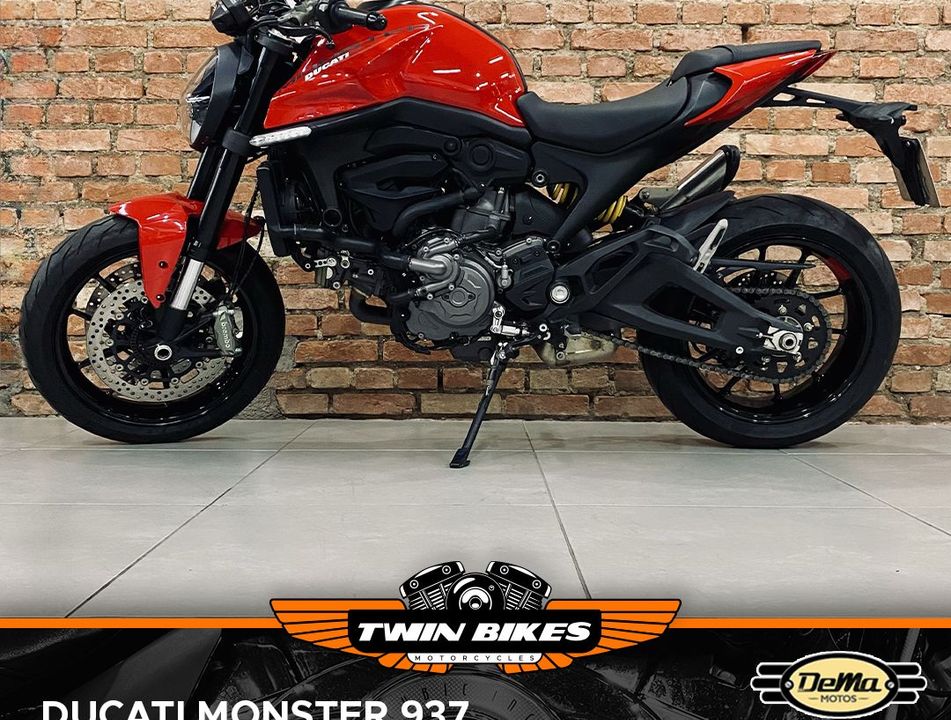 Ducati MONSTER 937cc