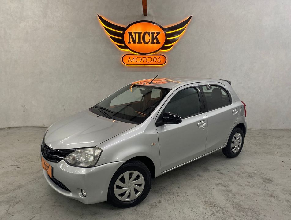 Toyota ETIOS XS 1.5 Flex 16V 5p Mec.