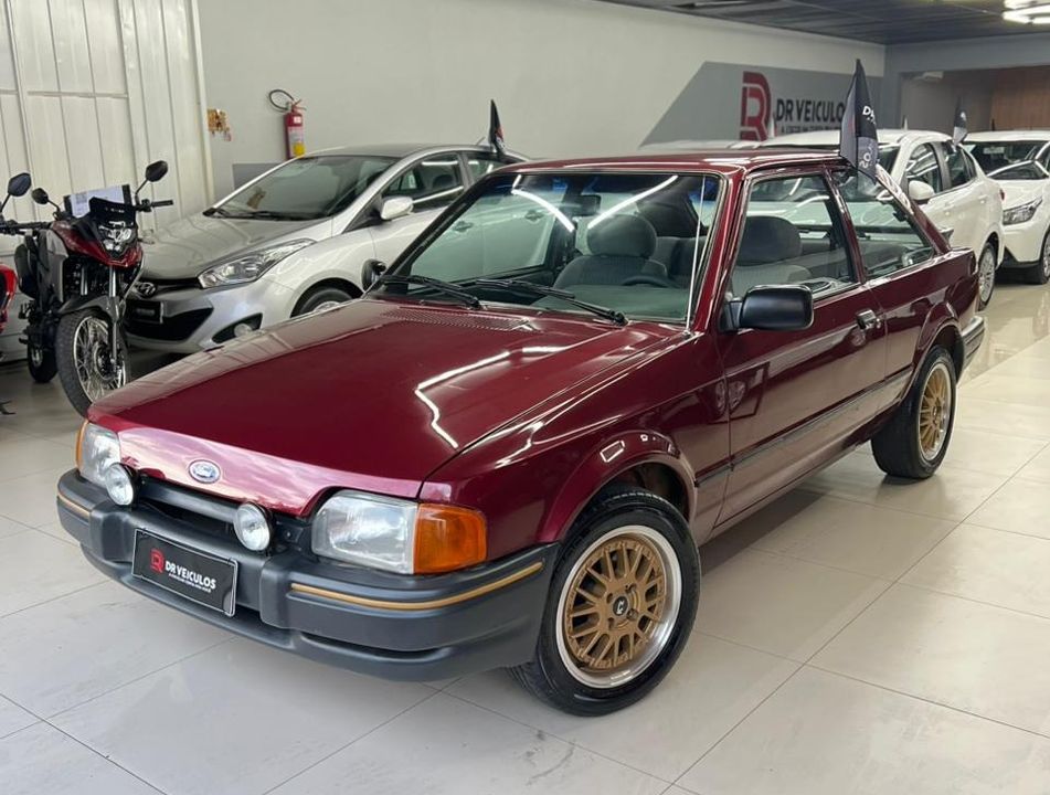 Ford Escort Hobby 1.0