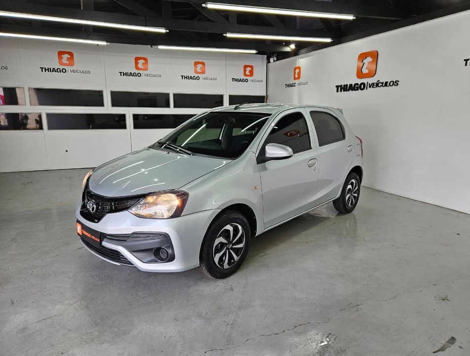 Toyota ETIOS X 1.3 Flex 16V 5p Aut.