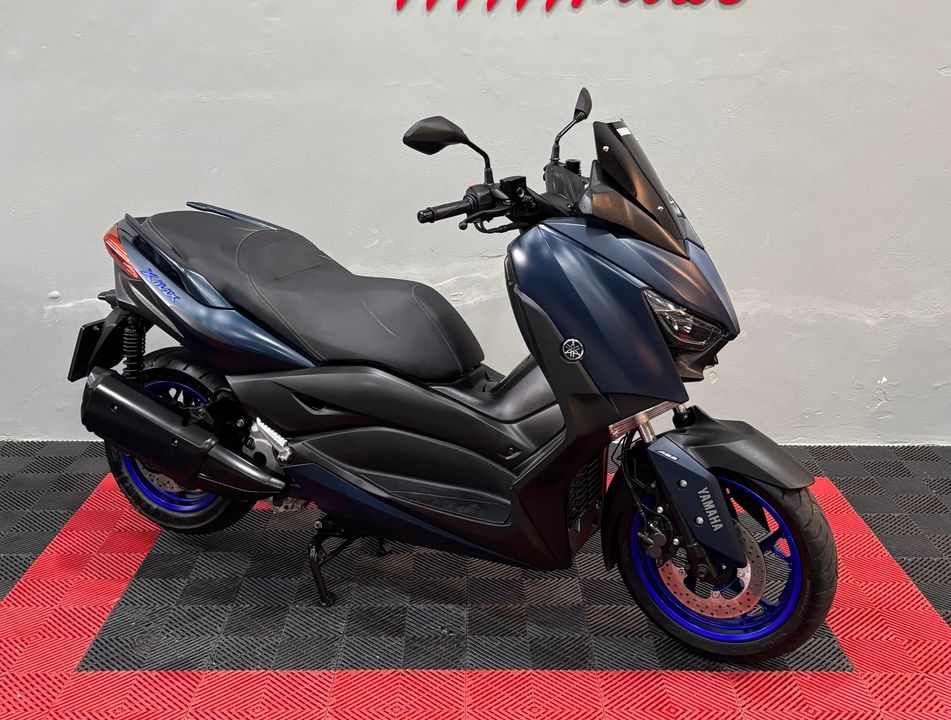YAMAHA XMAX 250 ABS