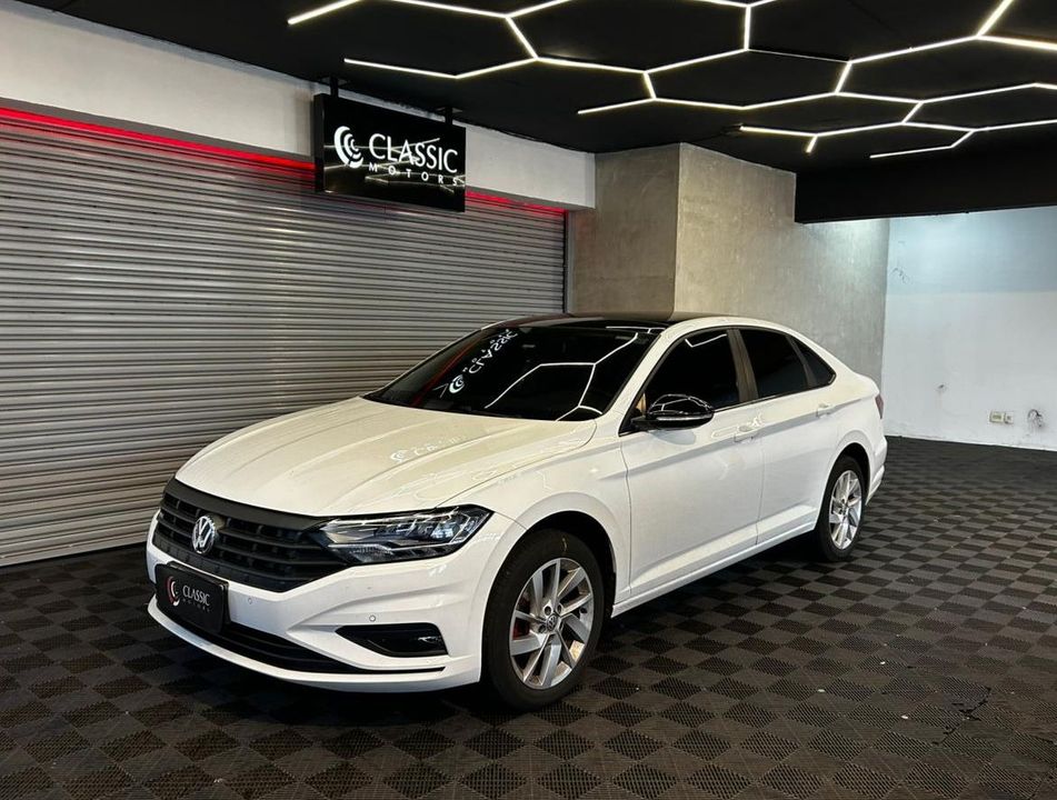 VolksWagen JETTA Comfort. 250 TSI 1.4 Flex 16v Aut.
