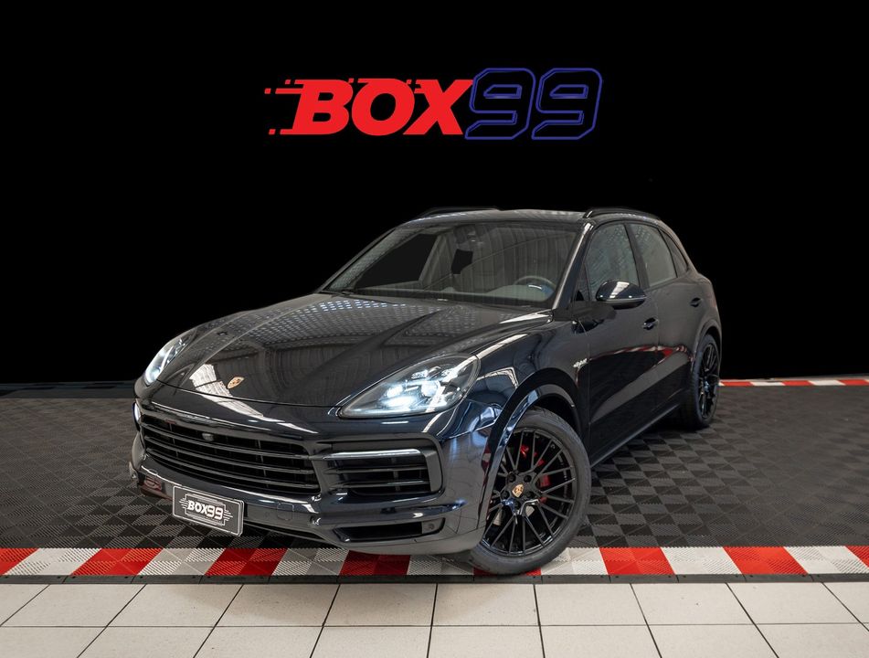 Porsche 3.0 V6 E-HYBRID AWD TIPTRONIC S