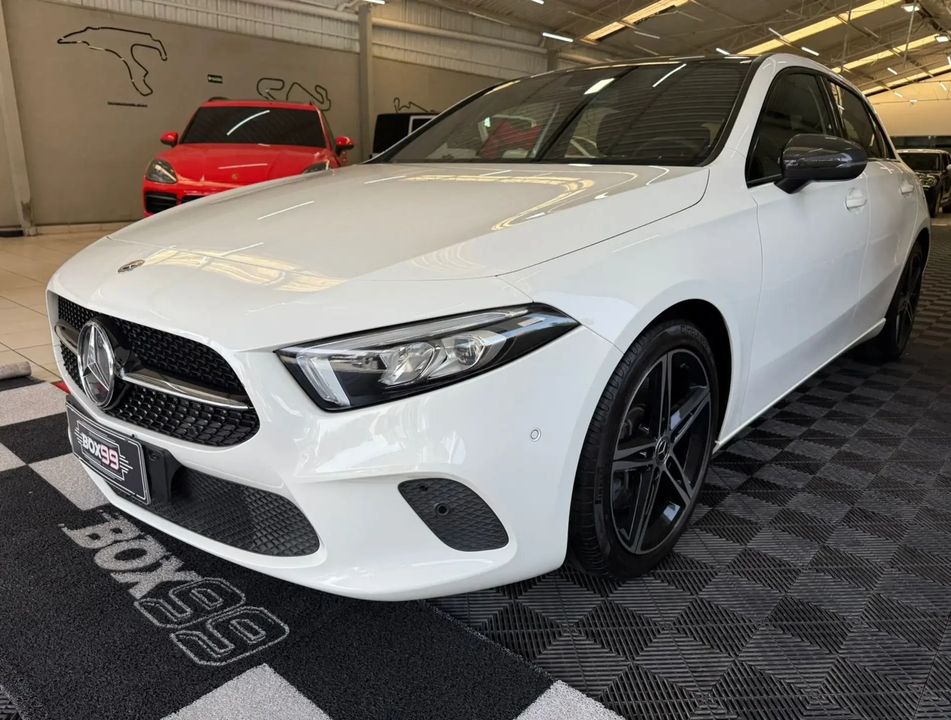 MERCEDES-BENZ 2.0 CGI GASOLINA SPORT 7G-DCT