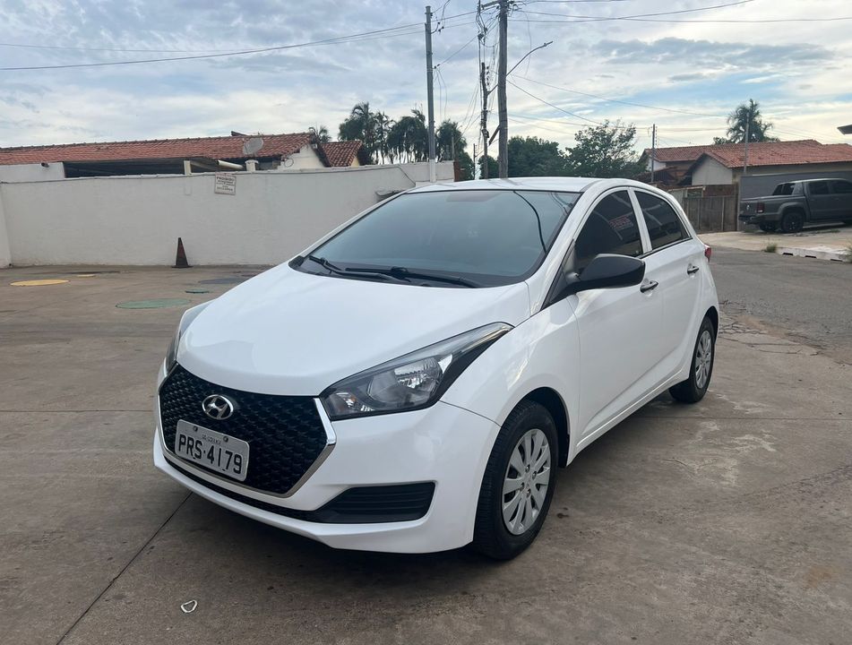 Hyundai HB20 Unique 1.0 Flex 12V Mec.