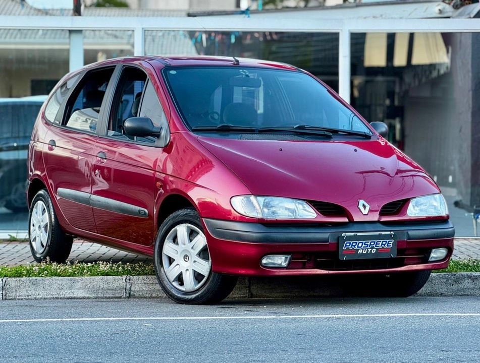 Renault Scénic RT 2.0