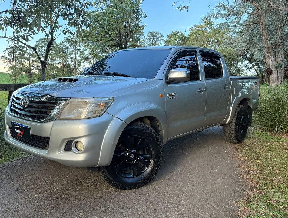 Toyota Hilux CD SR D4-D 4x4 3.0  TDI Dies.