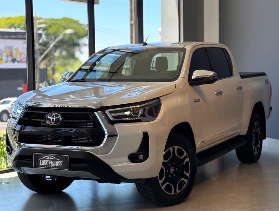 Toyota Hilux CD SRX 4x4 2.8 TDI 16V Diesel Aut.