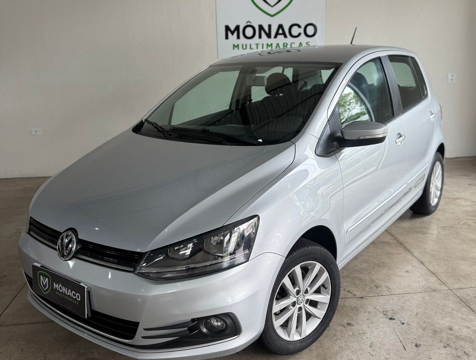 VolksWagen Fox Connect 1.6 Flex 8V 5p