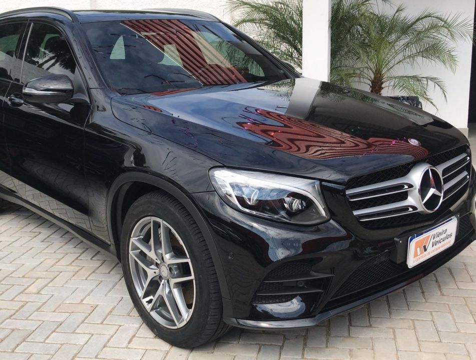 Mercedes GLC 250 Sport 4MATIC 2.0 TB 16V Aut.