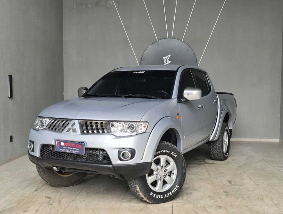 Mitsubishi L200 Triton HPE 3.2 CD TB Int.Diesel Aut
