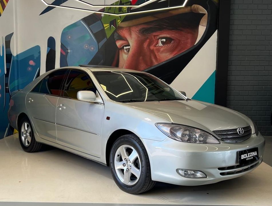 Toyota Camry XLE 3.0 24V 186cv