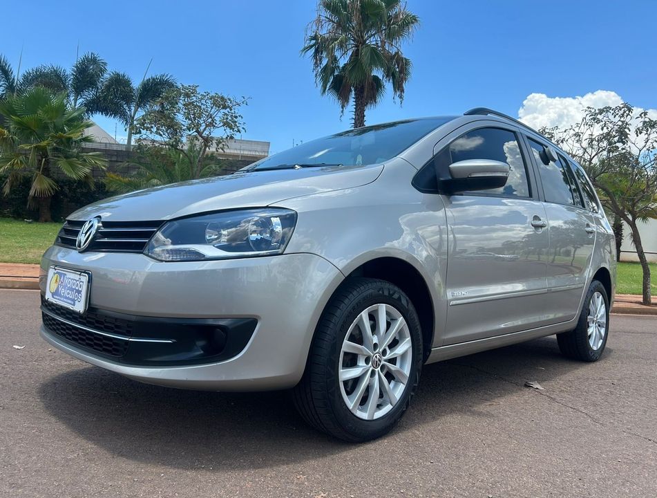 VolksWagen SPACEFOX 1.6/ 1.6 Trend Total Flex 8V 5p