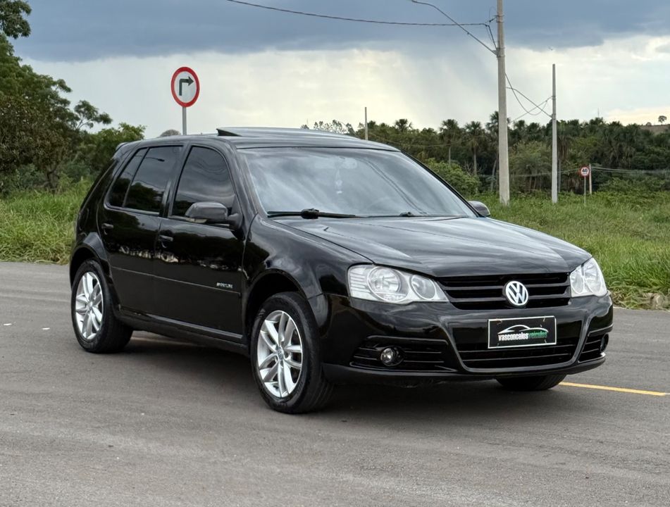 VolksWagen Golf Sportline 1.6 Mi Total Flex 8V 4p