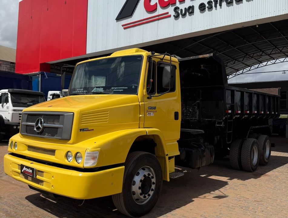 MERCEDES-BENZ L-1620 3-Eixos 2p (diesel)